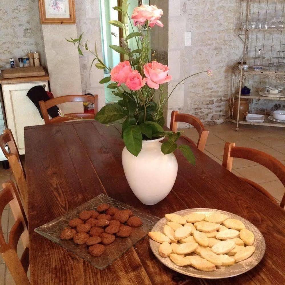 Gite Du Calme 3 Star Bed & Breakfast Cognac Cherac Экстерьер фото