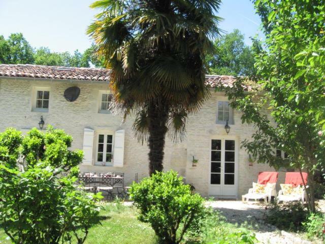 Gite Du Calme 3 Star Bed & Breakfast Cognac Cherac Экстерьер фото