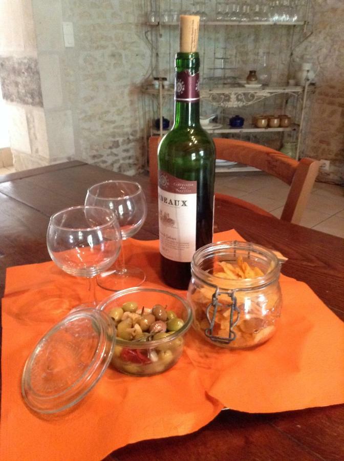 Gite Du Calme 3 Star Bed & Breakfast Cognac Cherac Экстерьер фото